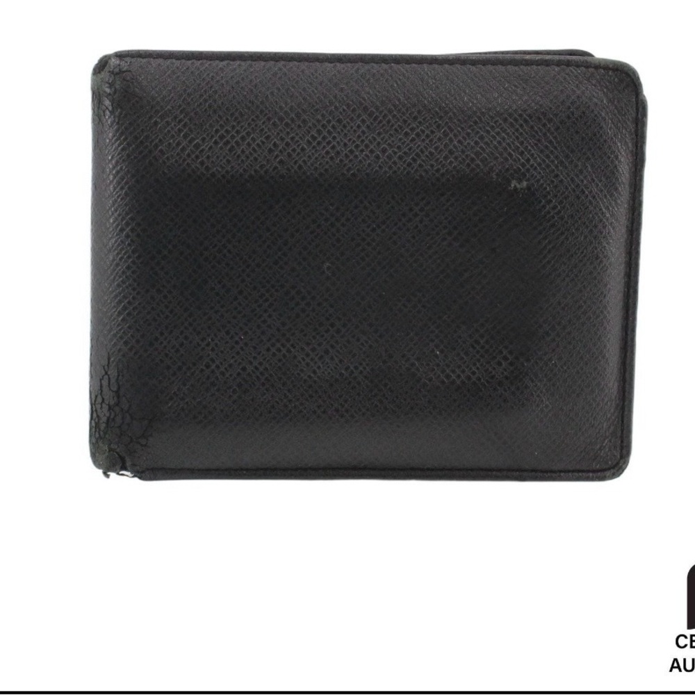 Louis Vuitton Black Taiga Leather Bifold Wallet